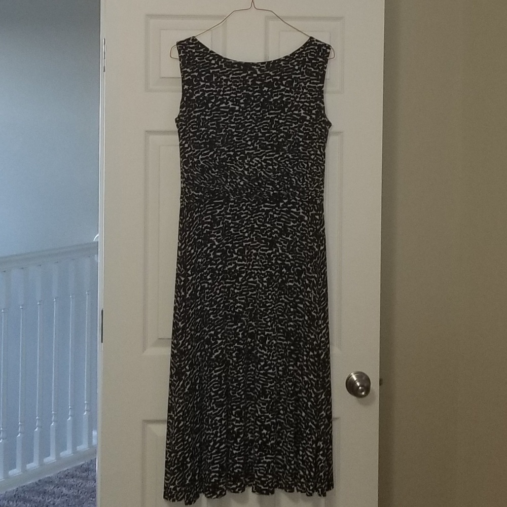 Sleeveless Dress